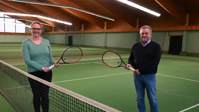 TSC-Vorsitzender Toni Höck und die MdL Katharina Gebauer